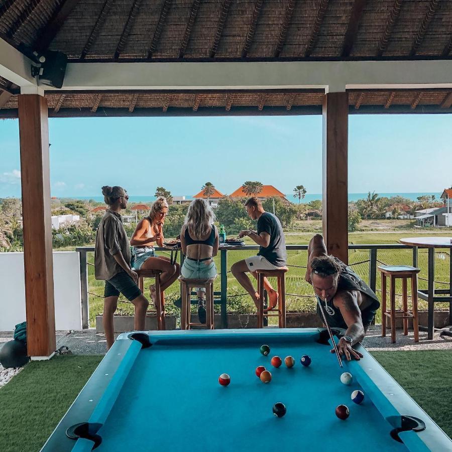 Swell Hotel, Pool Bar & Restaurant 海神庙 外观 照片