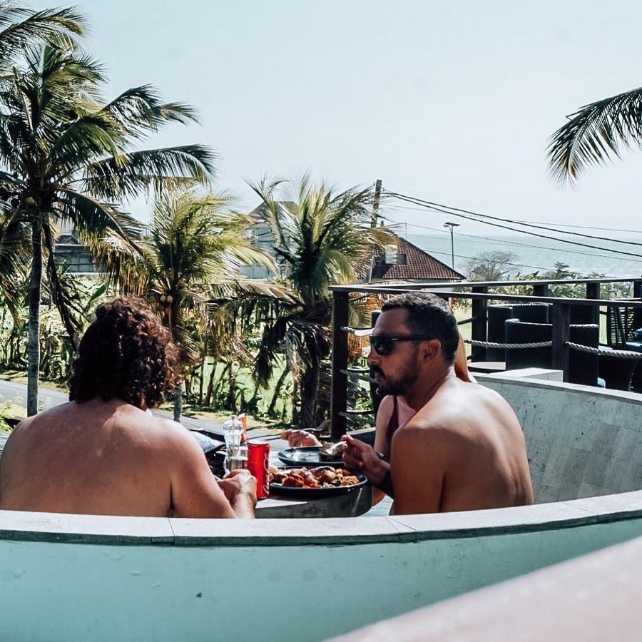 Swell Hotel, Pool Bar & Restaurant 海神庙 外观 照片