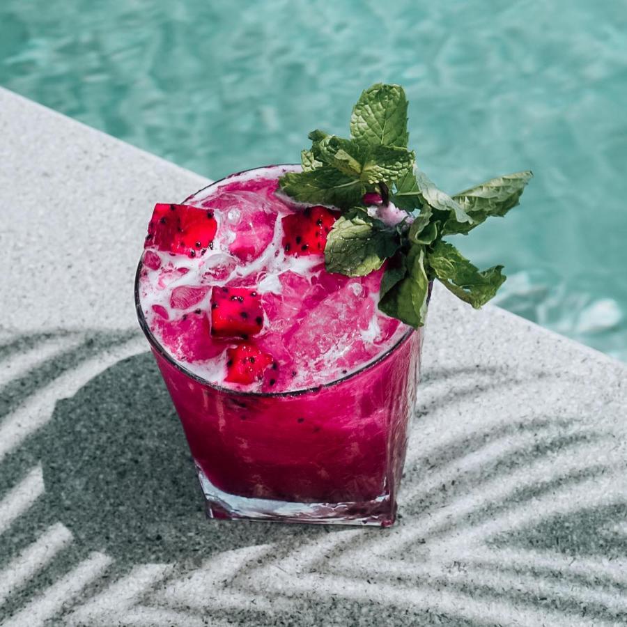 Swell Hotel, Pool Bar & Restaurant 海神庙 外观 照片